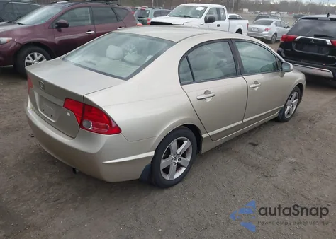2008 Honda Civic Ex z USA, uszkodzony, nr VIN 1HGFA16898L083174